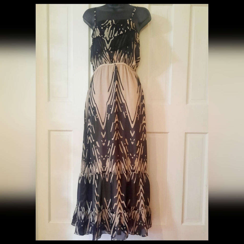 Black and Taupe Ruffle Sleeveless Dress - Women's Size: Small - Brand: Express